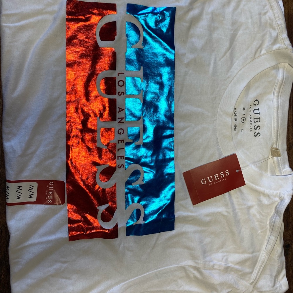NEW GUESS shirt